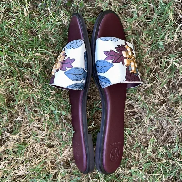 Tory Burch Sandals - Picture 3 of 9